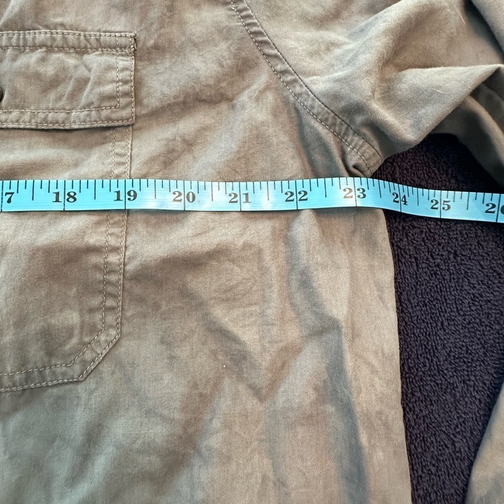 Universal Thread Gray Stone Washed Top Flattering Style Size Medium - Picture 8 of 9